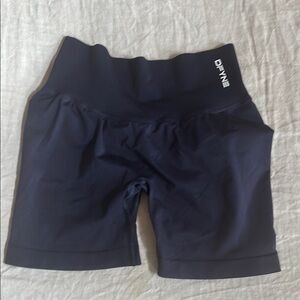 DEFY DEFYNE SHORTS